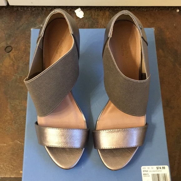 Vera Wand heels - Picture 3 of 3